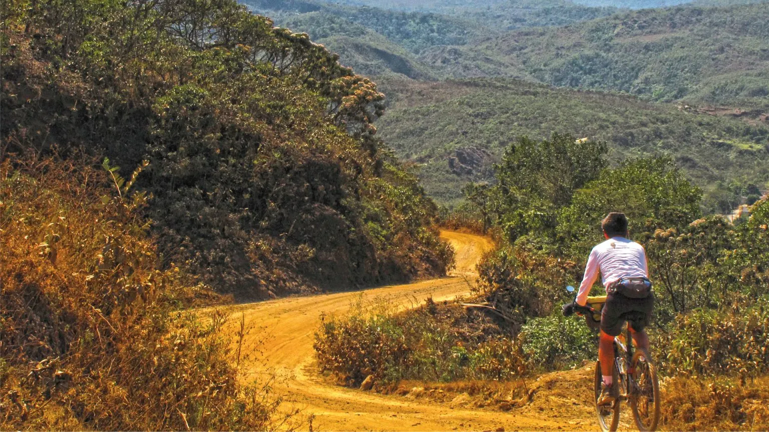 Estrada-Real-Caminho-dos-Diamantes-1536x864