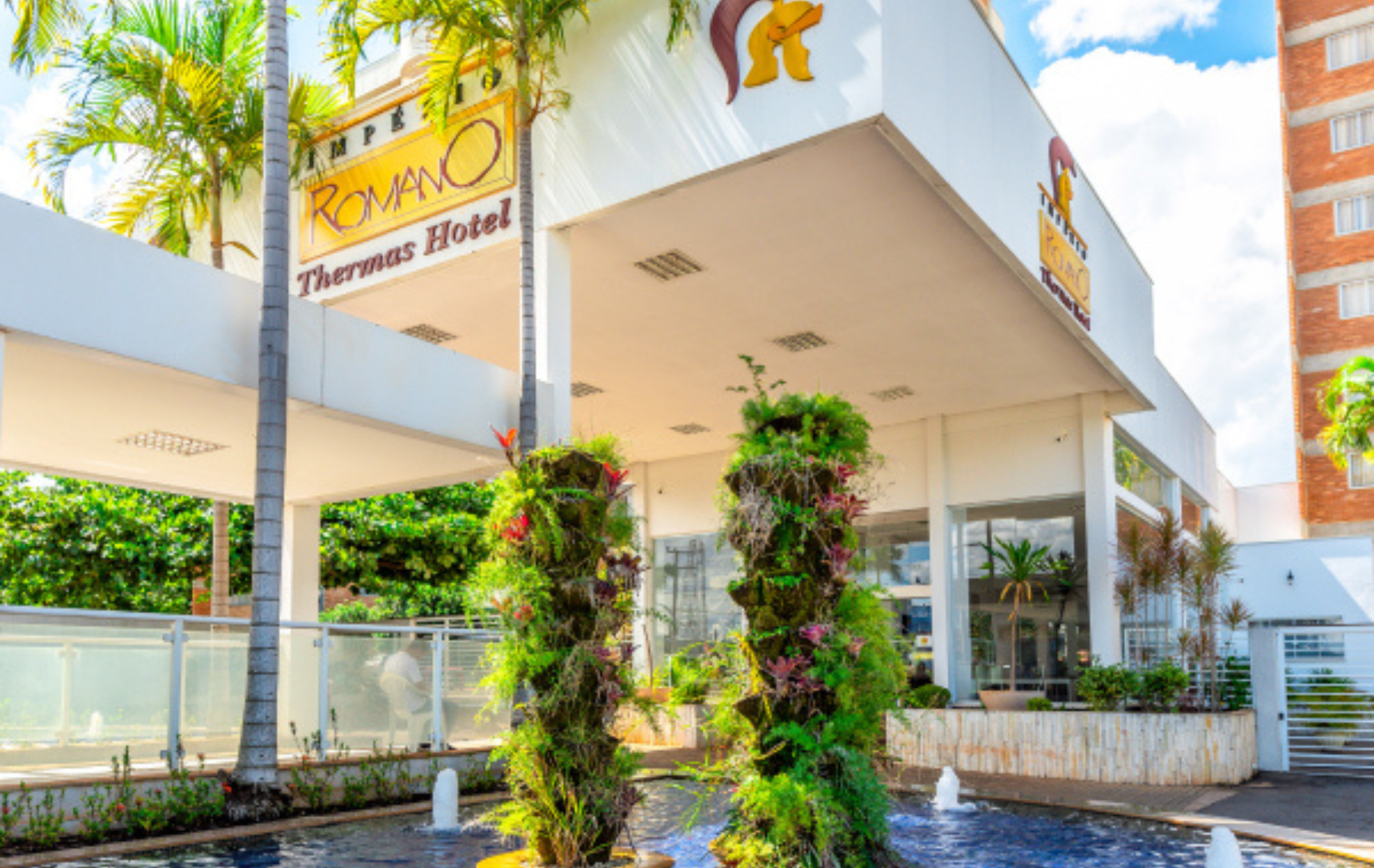 site 1900 x 1200 (3)