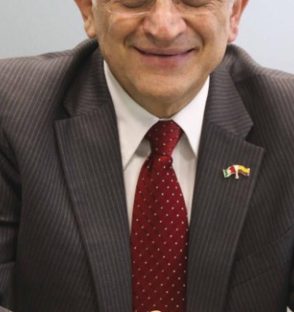 Gérman Efromovich deve voltar ao setor aéreo