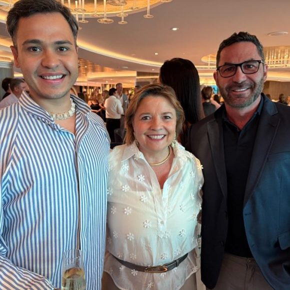 Oceania Allura recebe agentes de viagens brasileiros